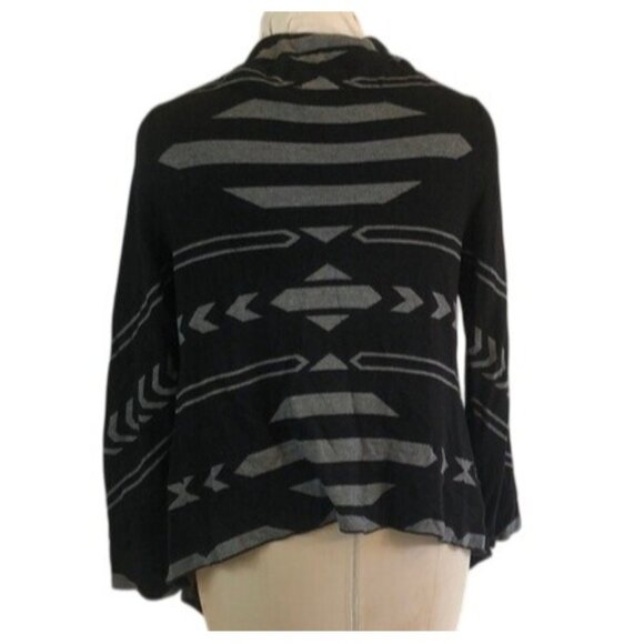 Midnight Velvet Black & Gray Open Front Shawl Sweater Geometric Print Medium - Picture 2 of 6